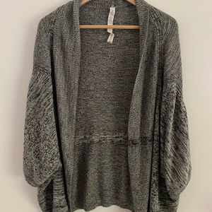 Lululemon breeze easy wrap